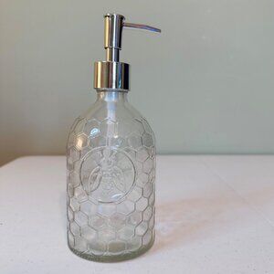 Honeycomb Pattern Glass Soap Dispenser With Bee Design - Bee Soap Dispenser
